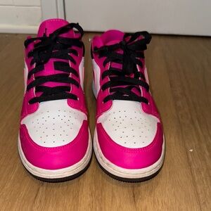 Nike Black, Pink, and White Sneakers